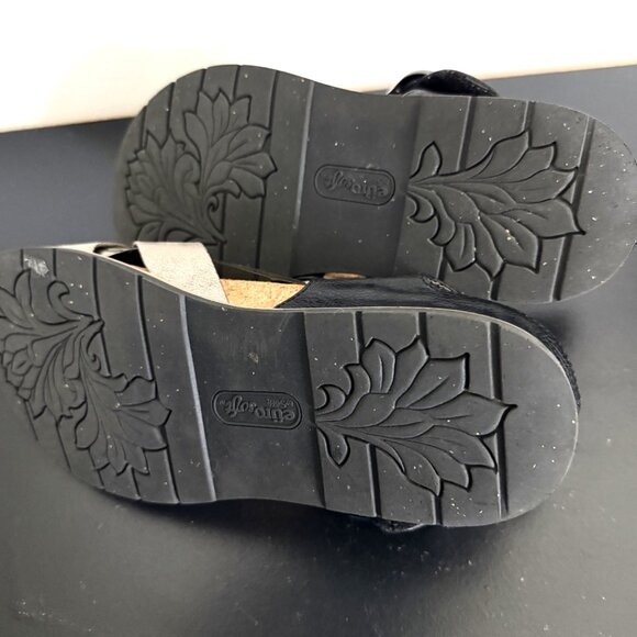 Euro Soft shoes Men's Leather Black Gold Sandals Size 11M - Picture 7 of 16